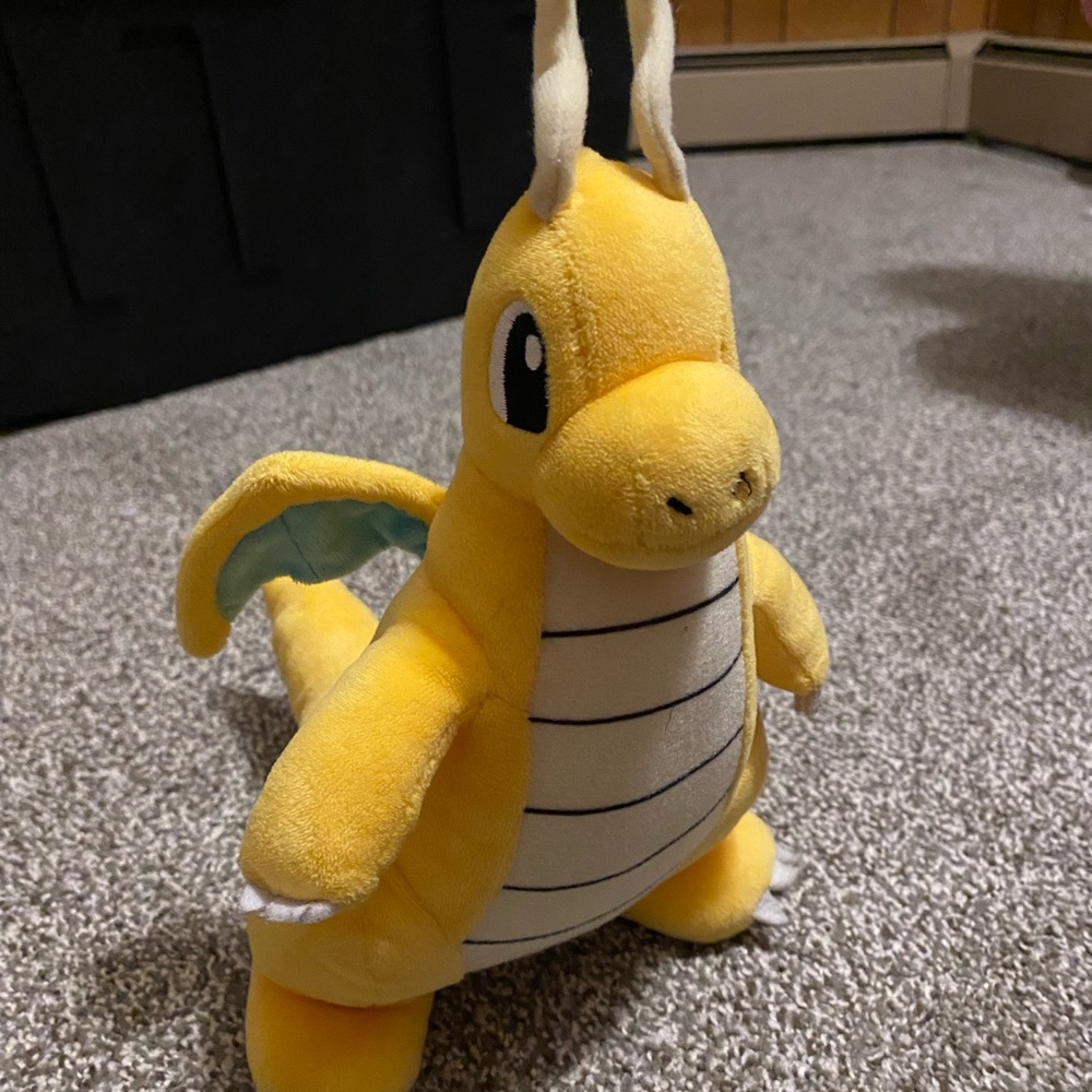 Dragonite Pokémon plush